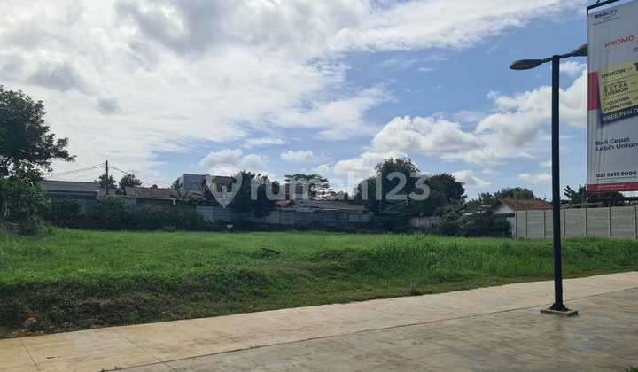 Commercial Plot in BSD near International School, Luxury Housing, facing the Road.