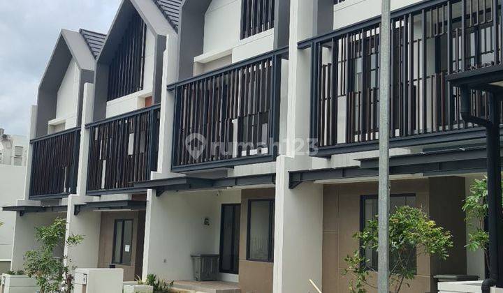 Rumah Baru Leonora Gading Serpong 3 Lantai Siap Huni 1