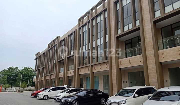 Disewa Ruko ICE BSD 3 lantai Lokasi Sangat Strategis Sudah Ramai