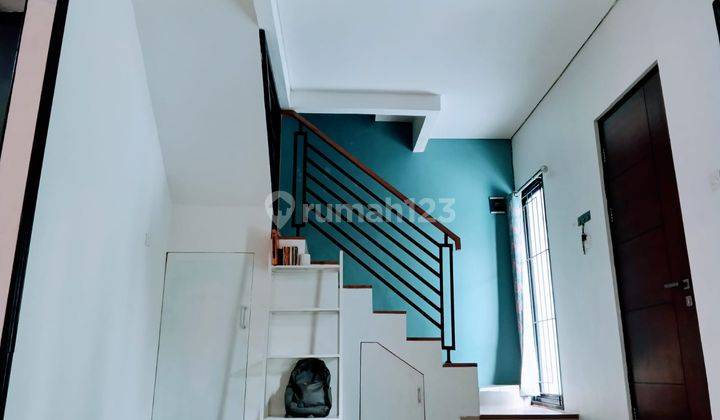 Rumah Bagus Unfurnished SHM di Perumahan The Green Hill Residence, Depok 2