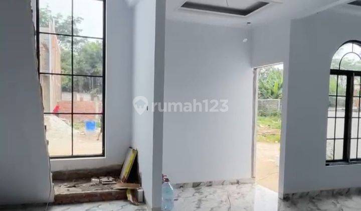 Dijual Rumah 3 lantai Modern Strategis Dekat tol Cibubur  2