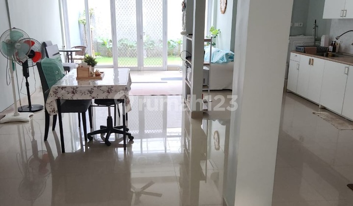 Hot Sale Ruko Sudah Renovasi & Strategis untuk Usaha di Kalasan Raya Perum 2 Karawaci, Tangerang