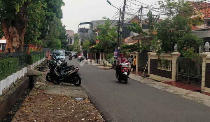 Dijual Rumah Murah (hitung tanah) dalam komplek di Kemanggisan Jakarta Barat  2