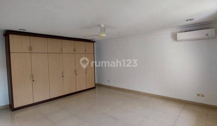 Rumah di Area Ampera, Boleh Untuk Silent Office 8