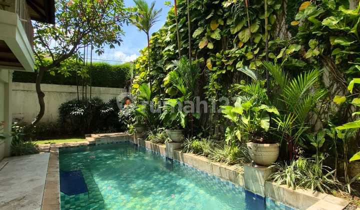 Rumah Compound Mewah di Kemang, Harga Sewa Sudah Termasuk Service Charge 2