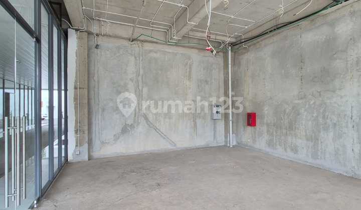 Commercial Space di Area Pondok Indah, Gedung Baru di Lokasi Stretegis