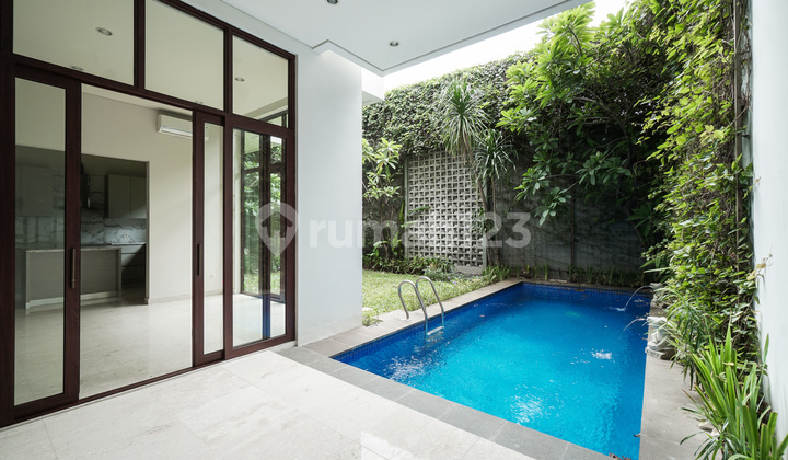 Luxury Compound House in Kemang, Strategic and Flood-Free