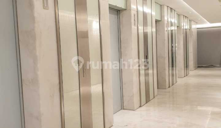 For Sale Office Space in World Capital Tower - Leased Until October 2026 For Sale Office Space in World Capital Tower - Leased Until October 2026