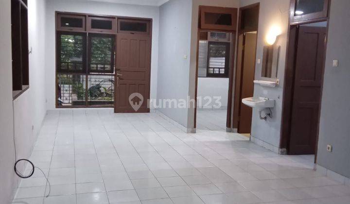 Rumah disebabkan tinggal pakai di Raffles Hills blok E Bagus 2