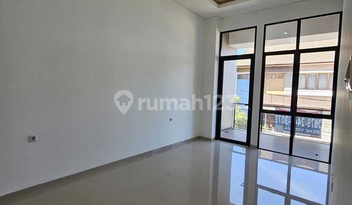 Rumah Modern Minimalis Baru di Mekar Wangi Kota Bandung 2