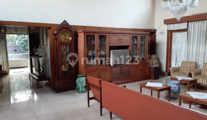 Jual Rumah Elit Pusat Kota Hegarmanah Bandung