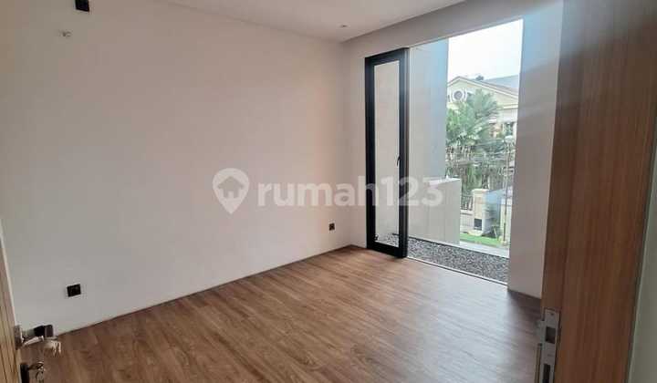 Rumah Mewah Modern di Mekarwangi Bandung 2