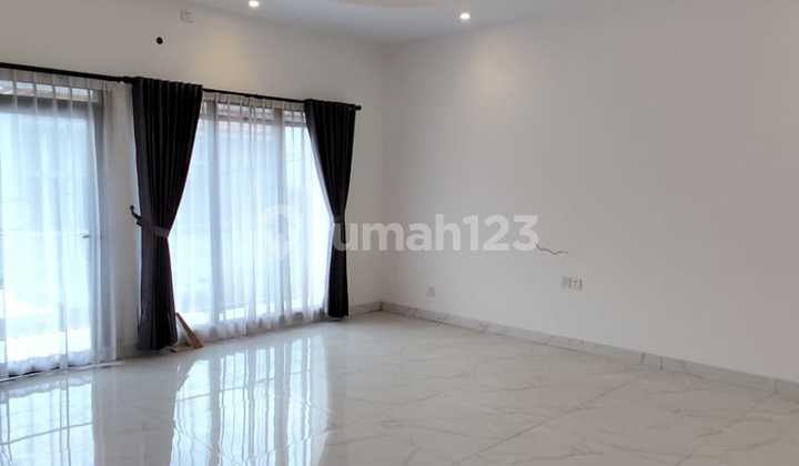 Rumah Baru Mewah di Taman Kopo Indah 2 - Bandung- Konsep Smart Home & Bonus Full Furnish (Kitchen Set) 2