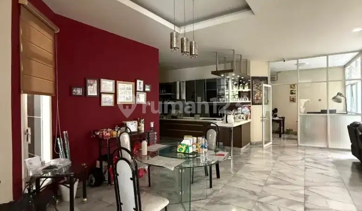 Rumah Minimalis Modern Green Gardenrden 2