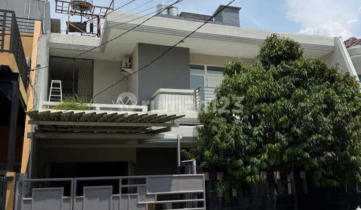 Rumah Minimalis Modern Green Gardenrden