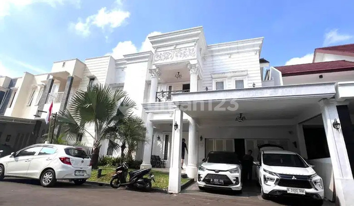 Rumah Clasic Modern Pejaten Barat Rumah Clasic Modern Pejaten Barat