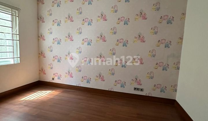 Rumah Minimalis Modern Pik 2