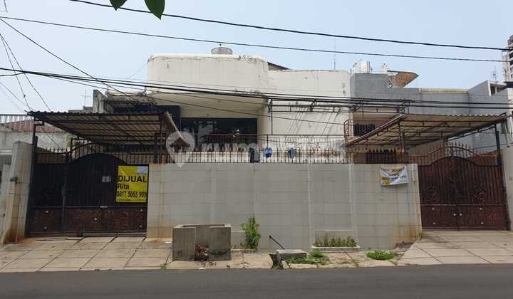 Rumah 2 Lantai di Jl Karang Bolong Ancol Jakarta Utara LT 352M2 Murah Cash Only Strategis
