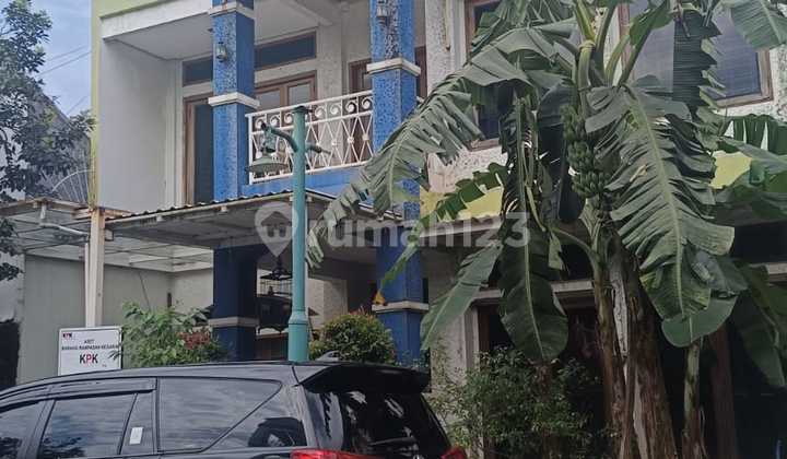 Rumah Strategis 2 Lantai di Komplek Batu Permata Pejaten Timur Pasar Minggu Jakarta Selatan LT 232M2 Cash Only Rumah Strategis 2 Lantai di Komplek Batu Permata Pejaten Timur Pasar Minggu Jakarta Selatan LT 232M2 Cash Only