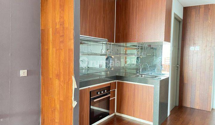 Apartemen 1 park residence belakang mall Gandaria City ls.122m 3br lt.16 hrg 3.25Mly  murah cash only