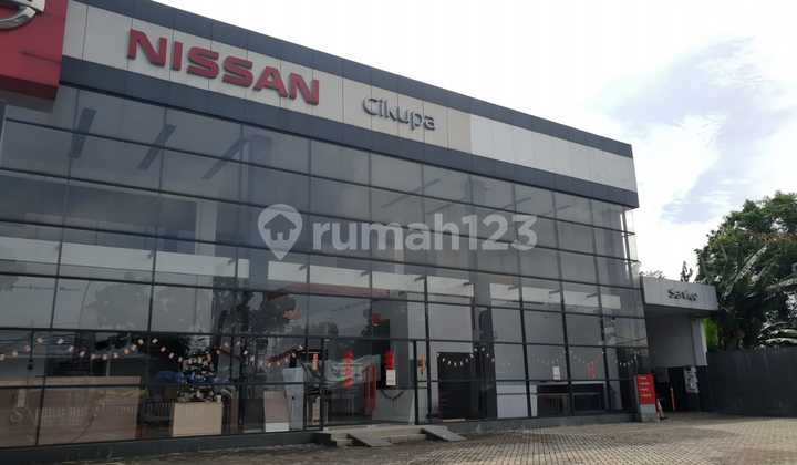 Showroom Mobil Jl Raya Serang Km 16.8 Cikupa Kab Tangerang 3