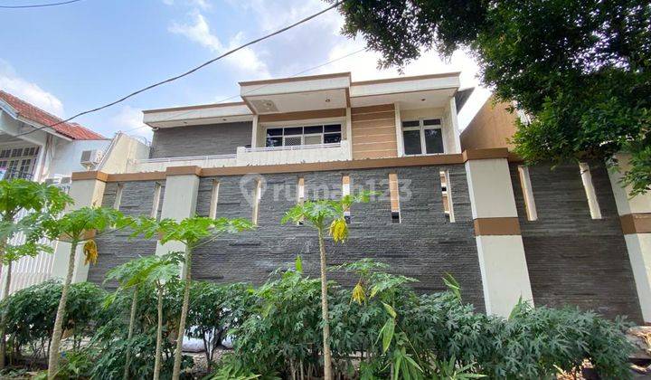 Rumah 2 Lantai Jl Raya Kelapa Nias Kelapa Gading Jakarta Utara Lt. 330m2 Njop 11Mly