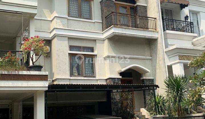 Rumah Cantik 3 Lantai Di The Gading Residence Cluster Pelangi Ungu Kelapa Gading Jakarta Utara Lt 128m2 Cash Only 2