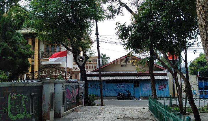 Rumah Lama Hoek Di Jl Peninggaran Timur Kebayoran Lama Jakarta Selatan Lt 736m2 Cash Only 2