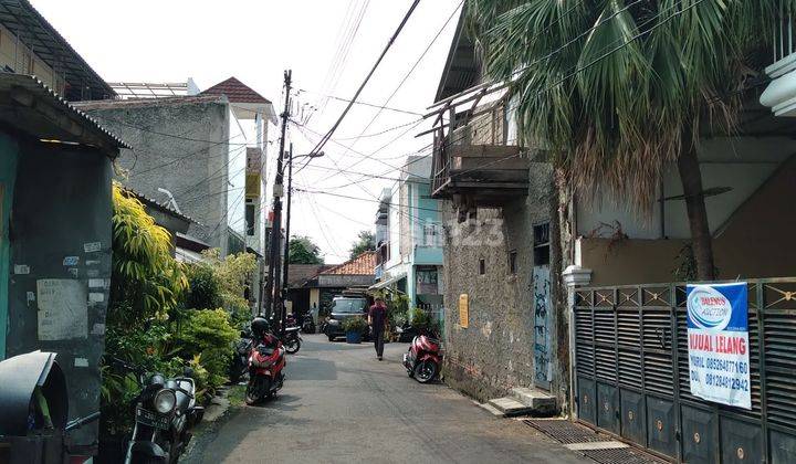 Rumah Cocok Kost Di Jl Rawa Simprug Kebayoran Lama Jakarta Selatan Lt 126m2 Cash Only 2