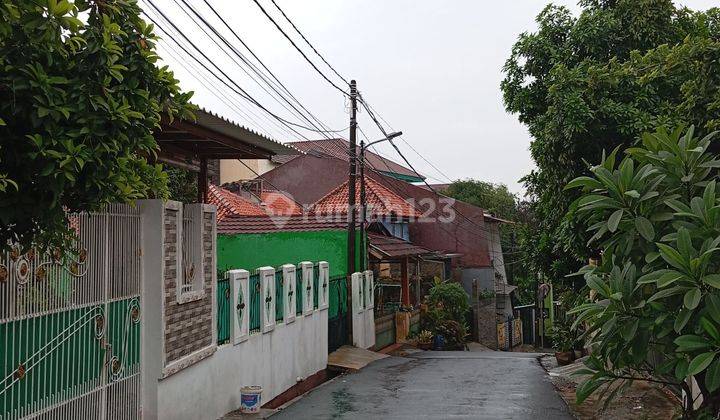 Rumah Jaksel Area  Jl H Jaelani Iii Petukangan Jakarta Selatan Lt 155m2 Murah Cash Only 2