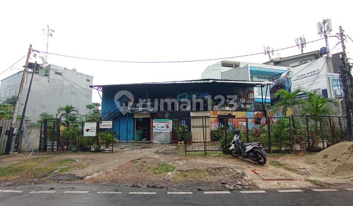 Commercial Food Court on Jl. Wolter Monginsidi, Petogogan, South Jakarta, 330m2, Cash Only