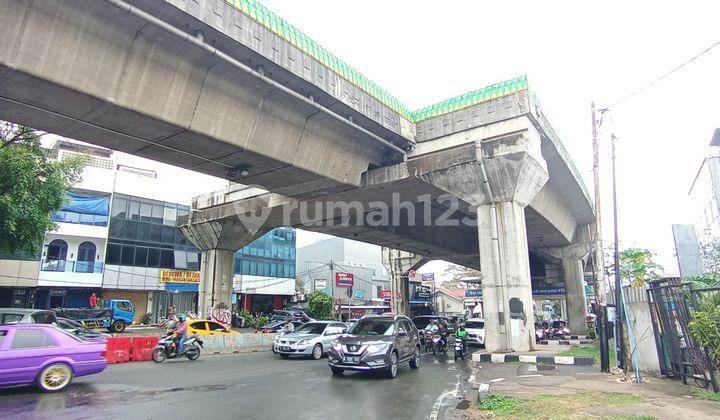 Bangunan Foodcourt Komersil di Jl Wolter Monginsidi Petogogan Jakarta Selatan LT 330M2 Murah Jauh di Bawah Pasar