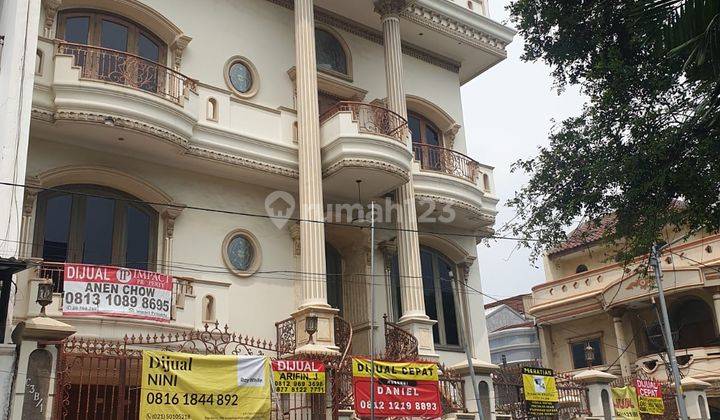 Rumah Mewah Hoek 3 Lantai Di Jl Pluit Karang Molek Penjaringan Jakarta Utara Lt 276m2 Cash Only 1