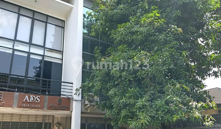 Ruko 4 Lantai Di Ruko De'monginsidi Kebayoran Baru Jakarta Selatan Lt 86m2 Cash Only
