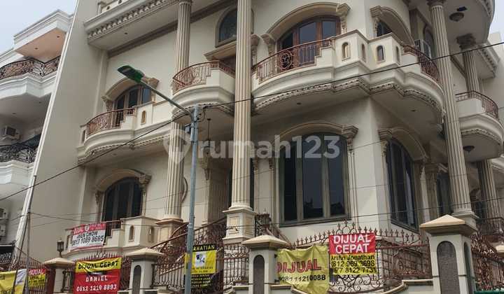 Rumah Mewah Hoek 3 Lantai Di Jl Pluit Karang Molek Penjaringan Jakarta Utara Lt 276m2 Cash Only 2