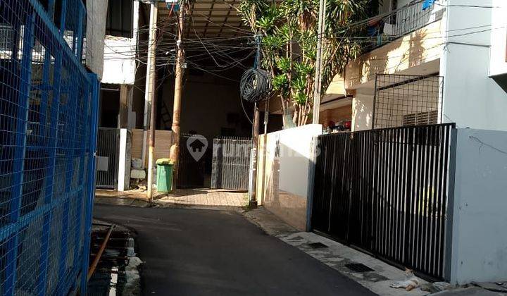 Rumah Strategis Di Jl Kosambi Dalam Tomang Jakarta Barat Lt 84m2 Cash Only 2