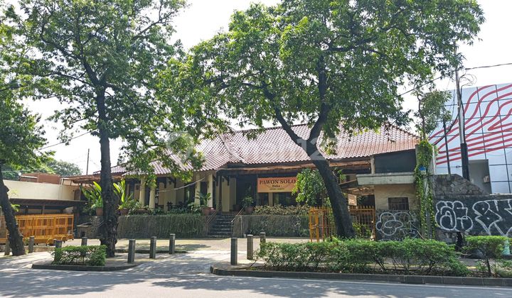 Old Commercial Building at Jl Kemang Raya, Bangka, South Jakarta, Land Area 1,124m2, Cash Only.