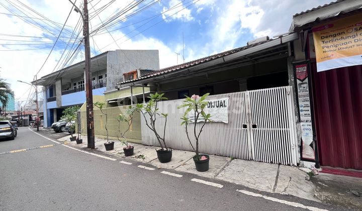 Rumah Lama Murah di Jl Cempaka Putih Timur Jakarta Pusat Lt 282M2 Cash Only