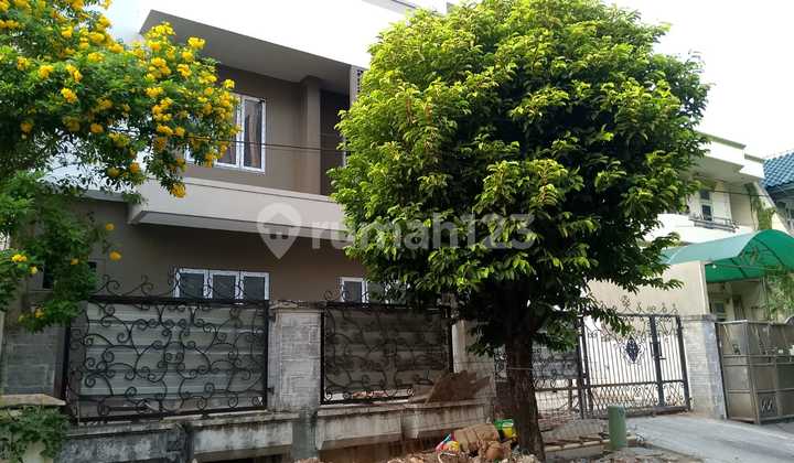 Two-Story House in Puri Indah Complex, Jl Kembang Permai, Kembangan, West Jakarta, Land Area 240m2, Cash Only. 2