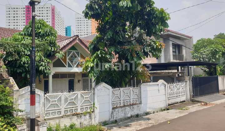 Rumah Lama di Komplek Perhubungan Udara Cempaka Putih Jakarta Pusat Lt 3320M2 Murah Strategis Cash Only 2