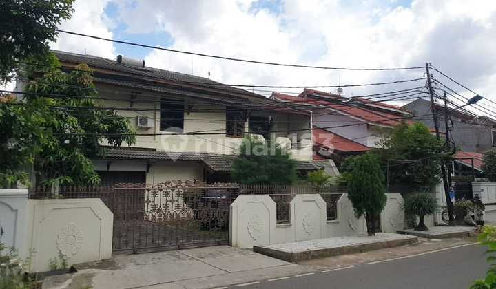 Rumah Lama Murah 2 Lantai di Komplek Wijaya Kusuma Duren Sawit Jakarta Timur Lt 388M2 Cash Only