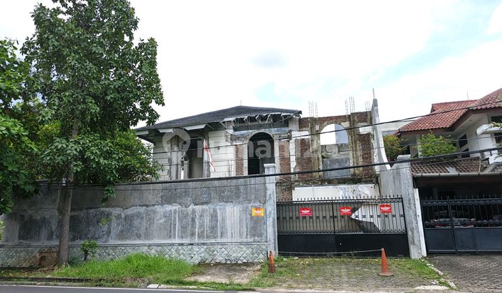 Rumah Hoek 2 Lantai Pondok Indah Jl Kartika Utama Jakarta Selatan Lt 491M2 Murah.cash Only Pasti.untung