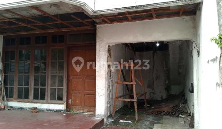 Rumah Lama 2 Lantai di Puri Indah Jl Kembang Indah Kembangan Jakarta Barat LT 200M Murah Jarang Ada.good.invest Cash Only 2