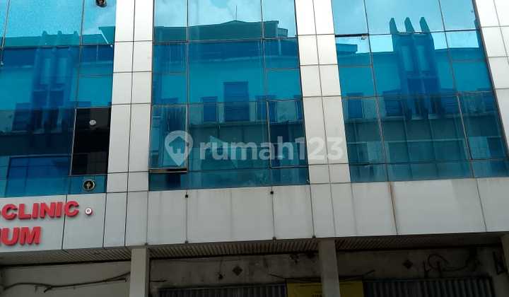 4-Storey Commercial Ruko in Rukan Graha Mas Complex, Kebon Jeruk, West Jakarta, Land Area 68m2, Cash Only 4-Storey Commercial Ruko in Rukan Graha Mas Complex, Kebon Jeruk, West Jakarta, Land Area 68m2, Cash Only