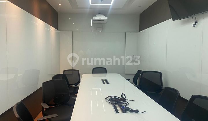 Office Space Lantai 17 Scbd Distrik 8-scbd Tower Treasury Kebayoran Baru Jakarta Selatan Luas 213.7m2 ******** Only