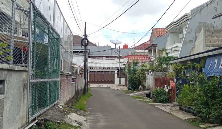Rumah 2 Lantai Di Perum Sunrise Garden Jakarta Barat Lt 105m2 Cash Only 2