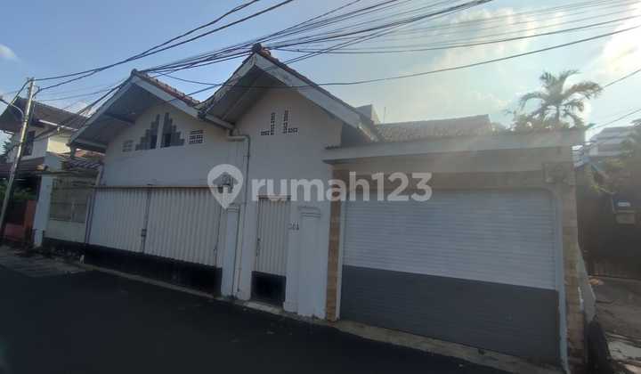 Rumah Lama 2 Lantai di Jl Pondok Labu Cilandak Jakarta Selatan LT 217M2 Cash Only