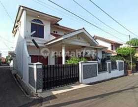2-Story Corner Old House In Pondok Kopi Housing, Duren Sawit, East Jakarta, Land Area 196m2, Cash Only 2-Story Corner Old House In Pondok Kopi Housing, Duren Sawit, East Jakarta, Land Area 196m2, Cash Only