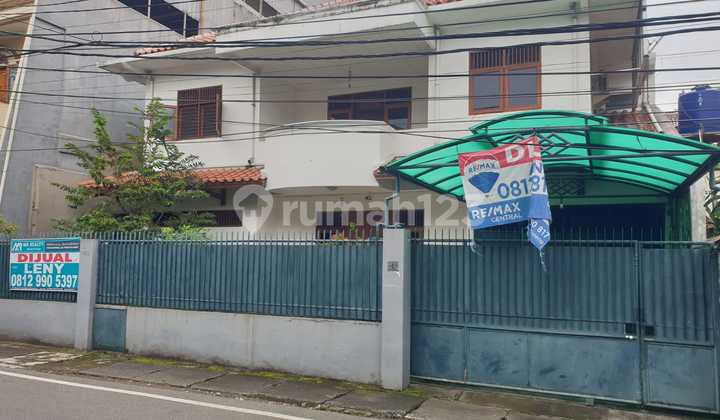 Rumah Lama 2 Lantai di Jl Ciujung Cideng Gambir Jakarta Pusat LT 346M2 Cash Only
