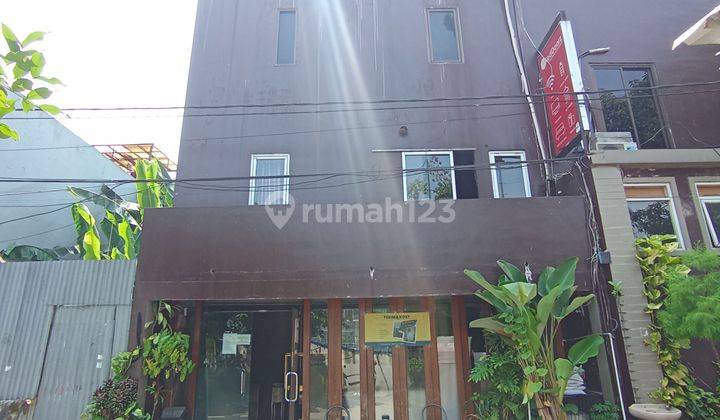 Rumah Dipakai Hostel Di Jl Bendungan Asahan Iii Benhil Jakarta Pusat Lt 106m2 Cash Only